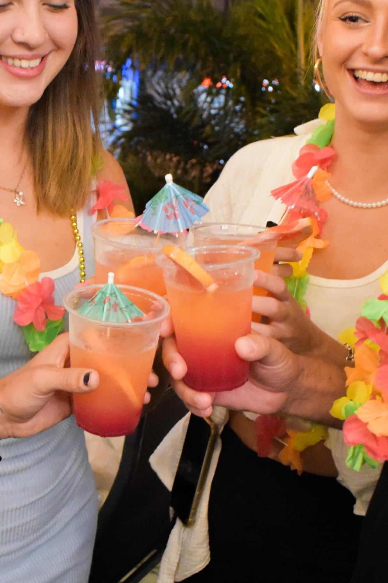 Tequila Sunrise Podstel Hostel Gold Coast Exterior photo